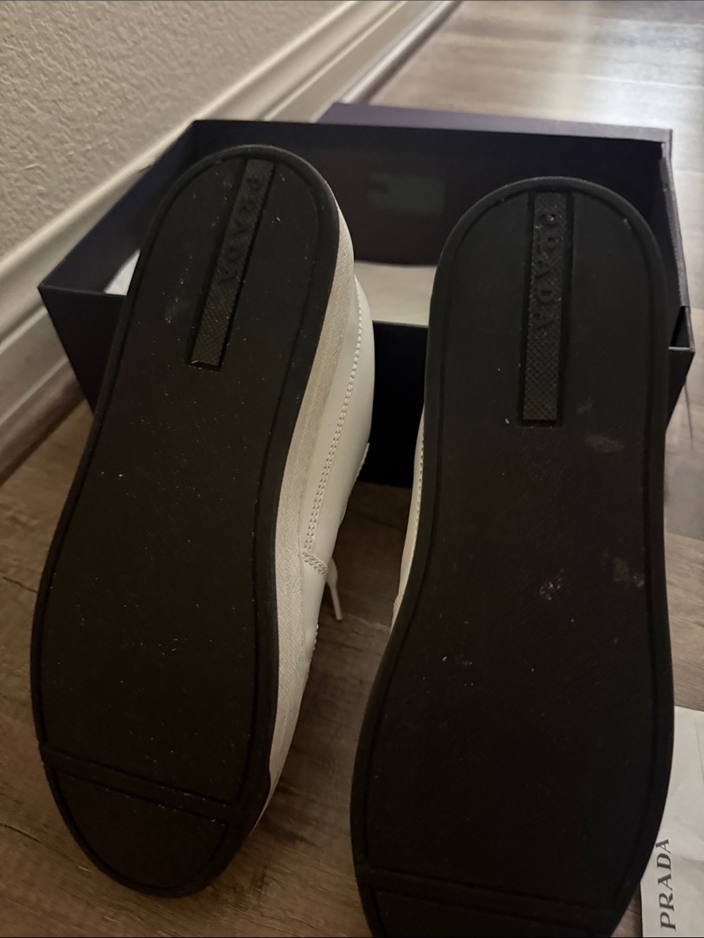 Prada Calzature Donna White Sneakers EU 37 (US 6.5) w/ Box & RFID Card - Picture 3 of 5